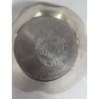 Indonesisch gehamerd tinnen pindastel, gemerkt. 